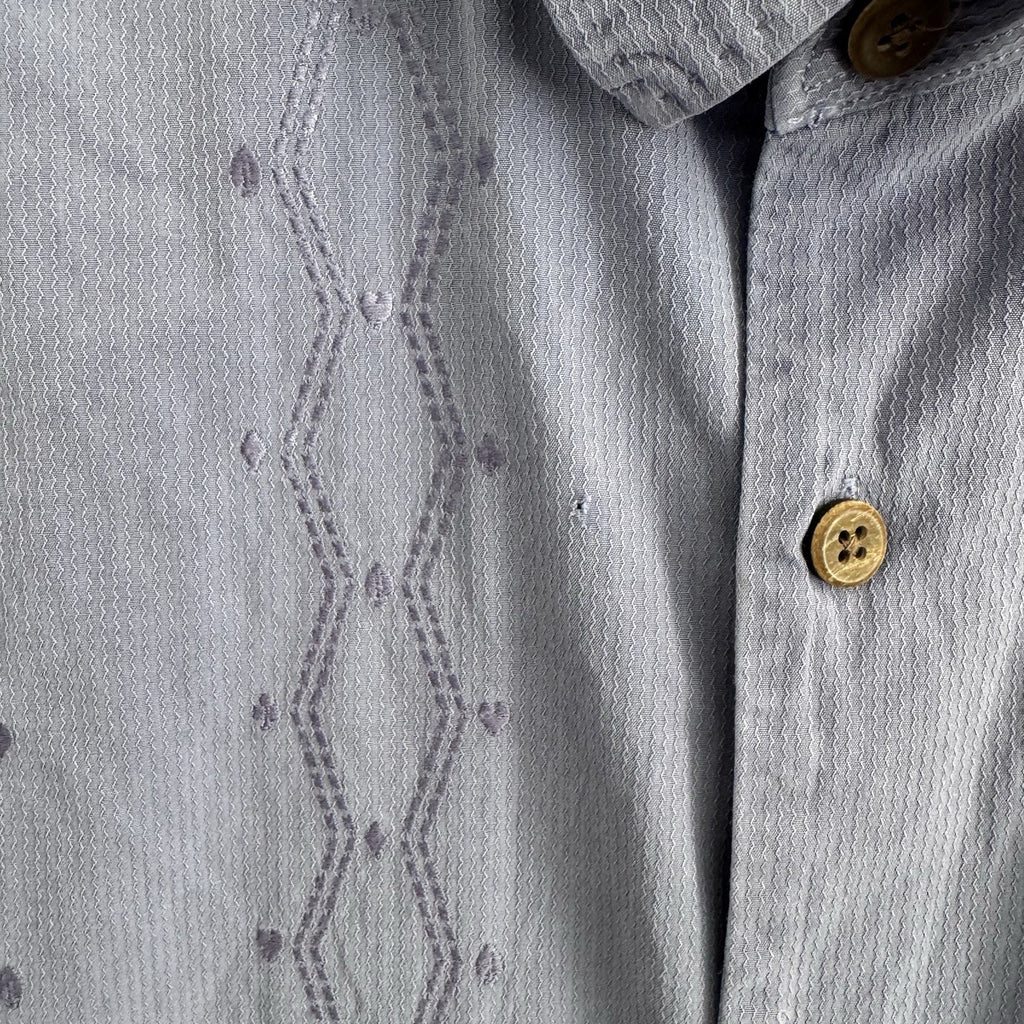 Tommy Bahama Shirt M Purple Silk Camp Button Front Embroidered
