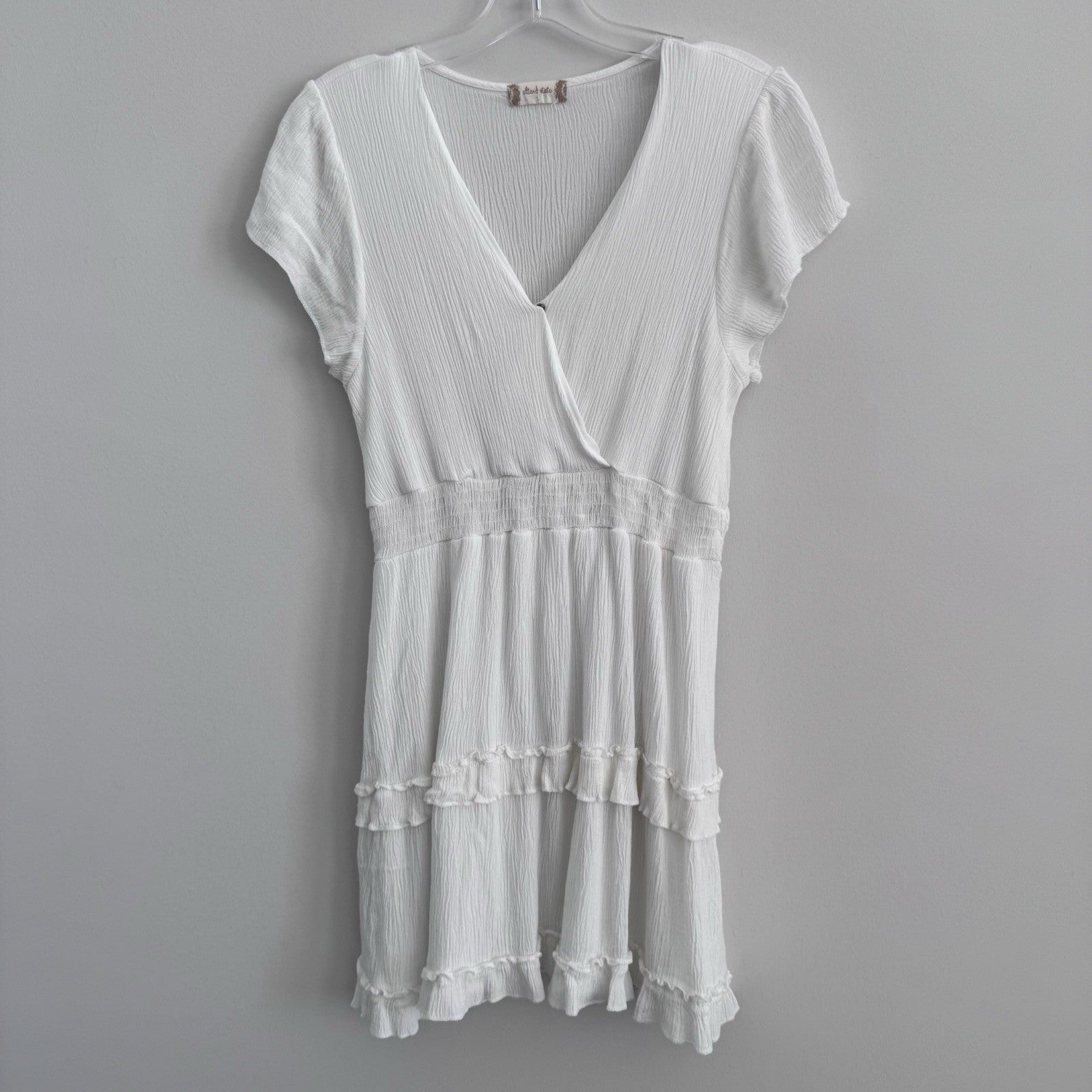Altar’d State White Ruffle Tiered Dress L Surplice V Neck Boho