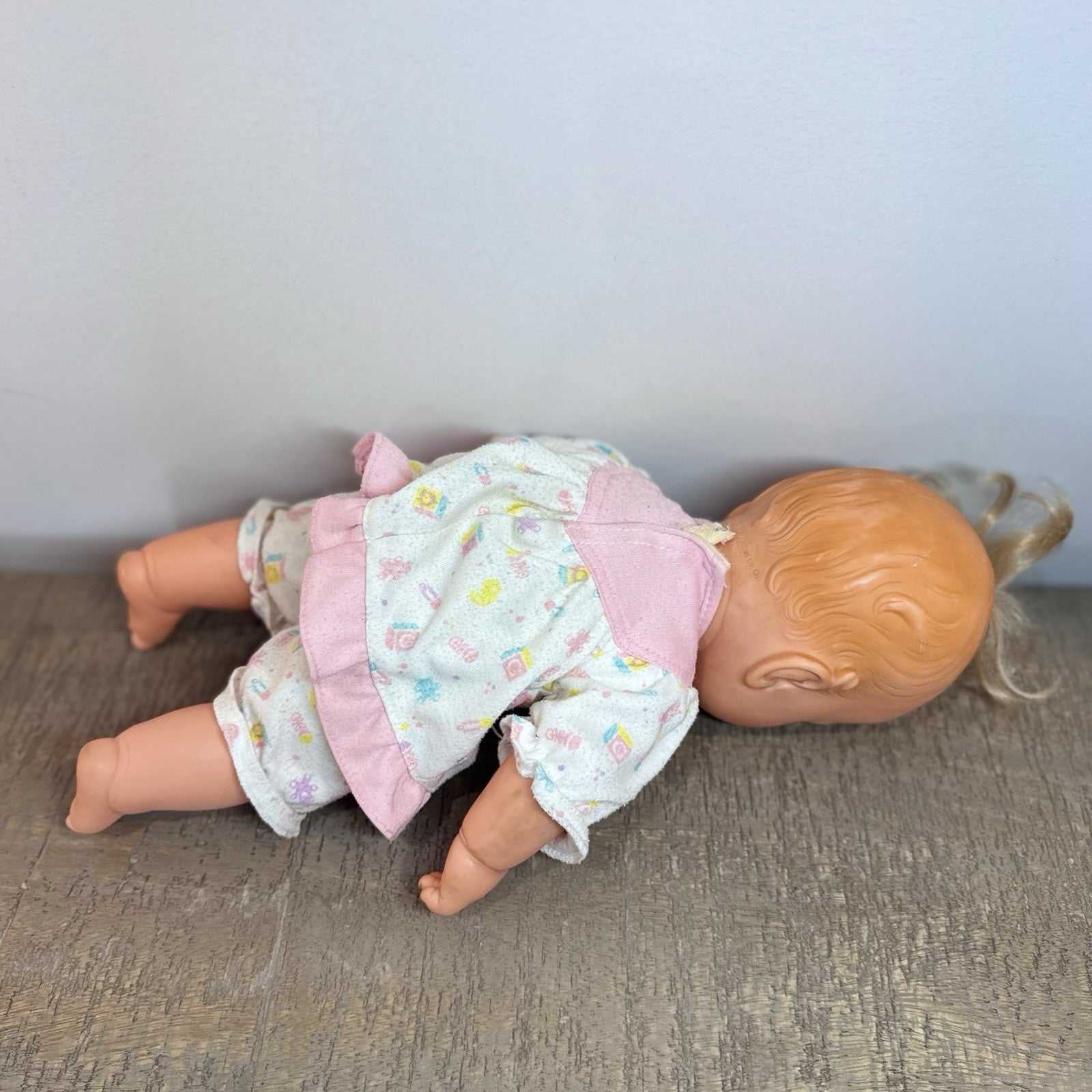 Vintage 1994 Gerber Toy Biz Baby Doll 15” Blonde Blue Eyes Teddy Bear Outfit VTG