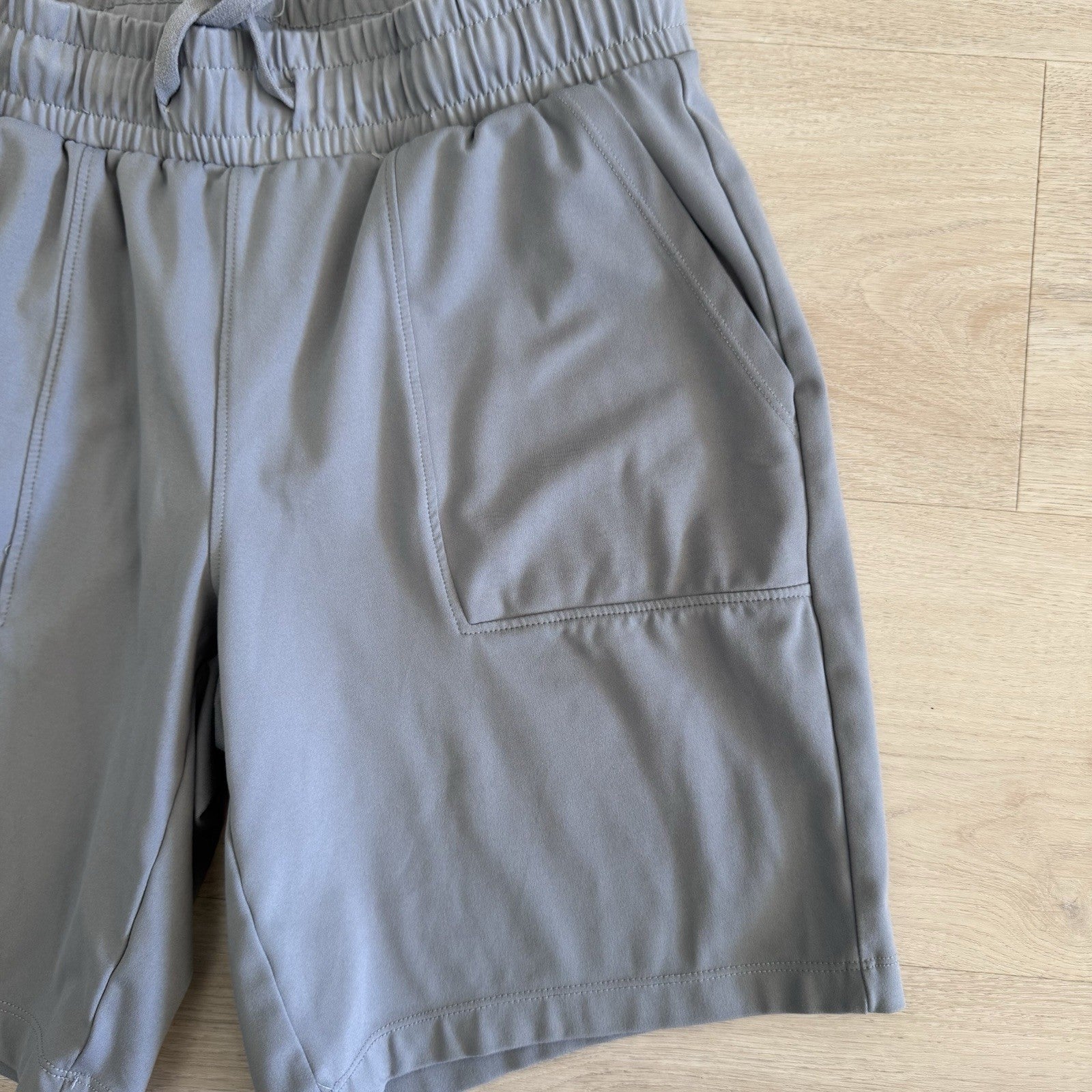 Mondetta Mens Performance Shorts Size Small Gray Stretch Athletic Active