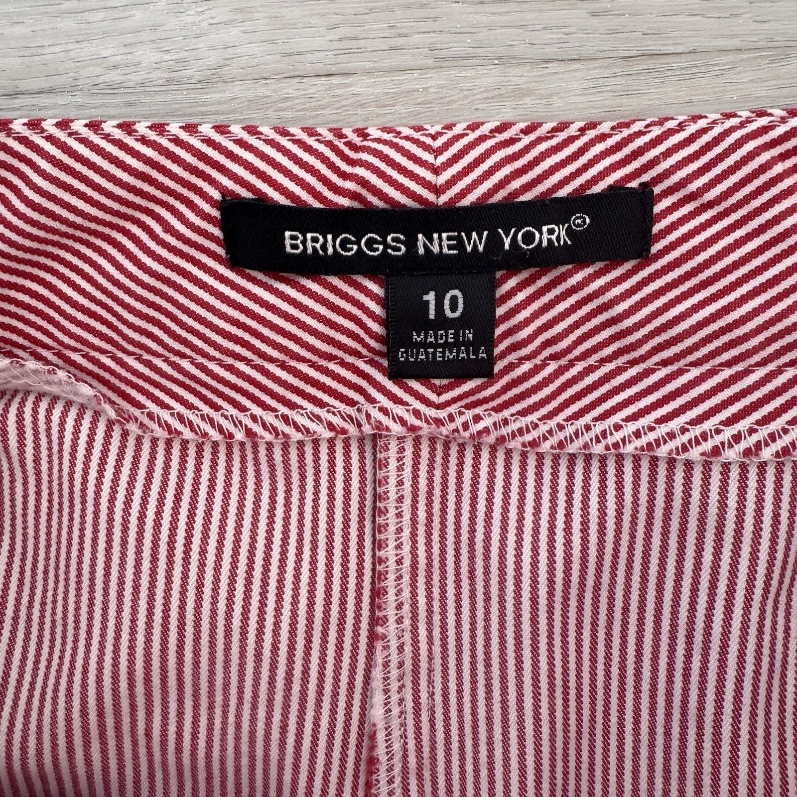 Women’s Briggs New York Red White Striped Skirt Sz 10 Cotton Stretch