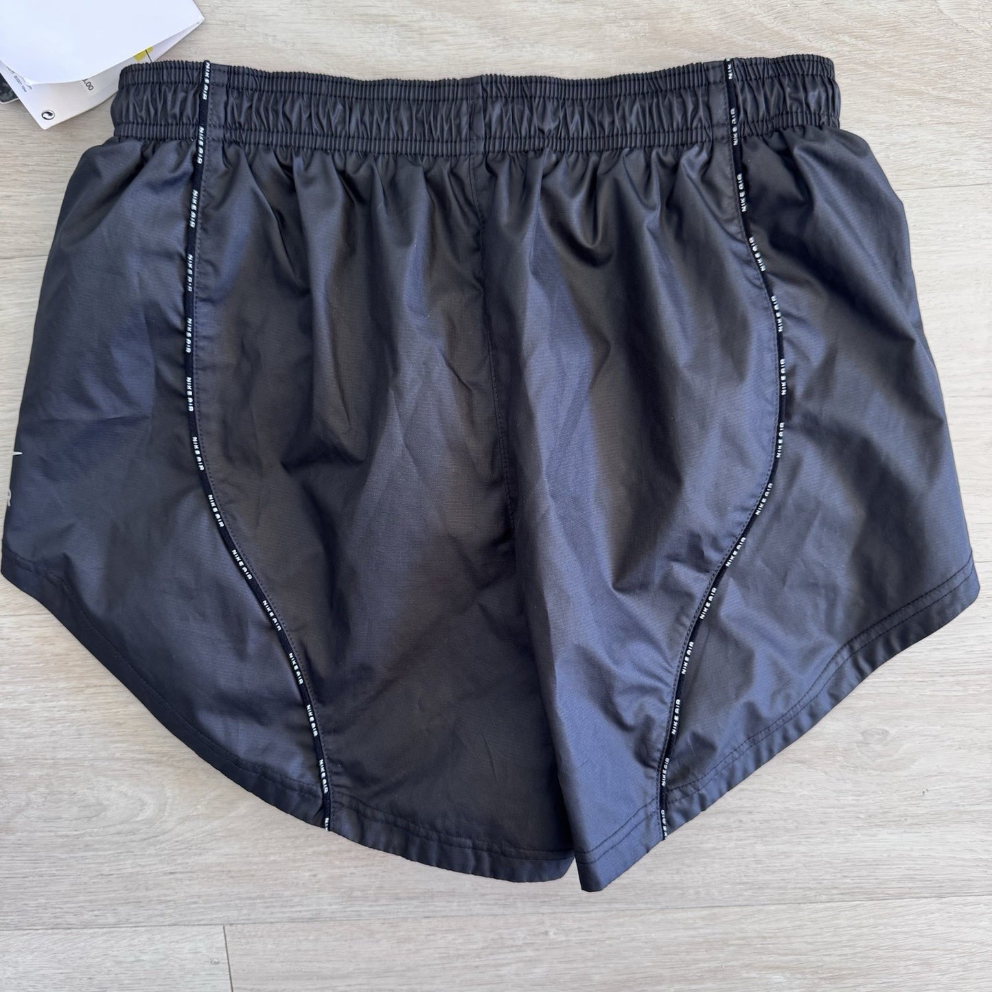 Nike Repel Womens Running Shorts Black Water Resistant NWT Size Small