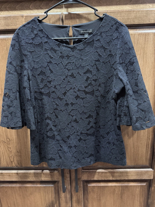 Banana Republic Black Bell Sleeve Blouse Women’s Small Floral Overlay lined Top