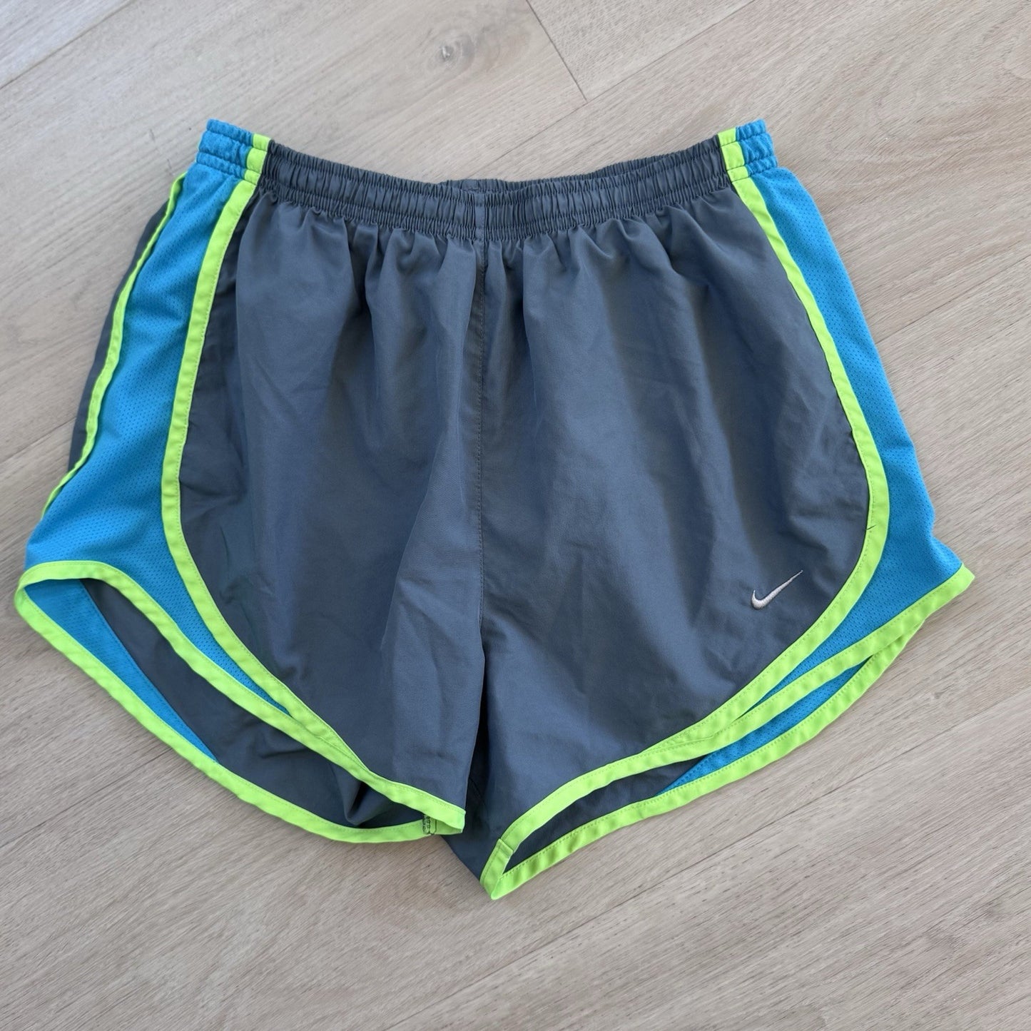 Nike Dri-Fit Women’s Running Shorts Gray Green Blue Size S Athletic