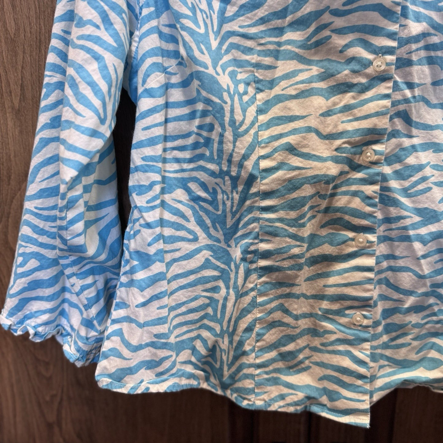 Pine Cone Hill Fine Linens Button Front Shirt Women’s Small Blue Zebra Print