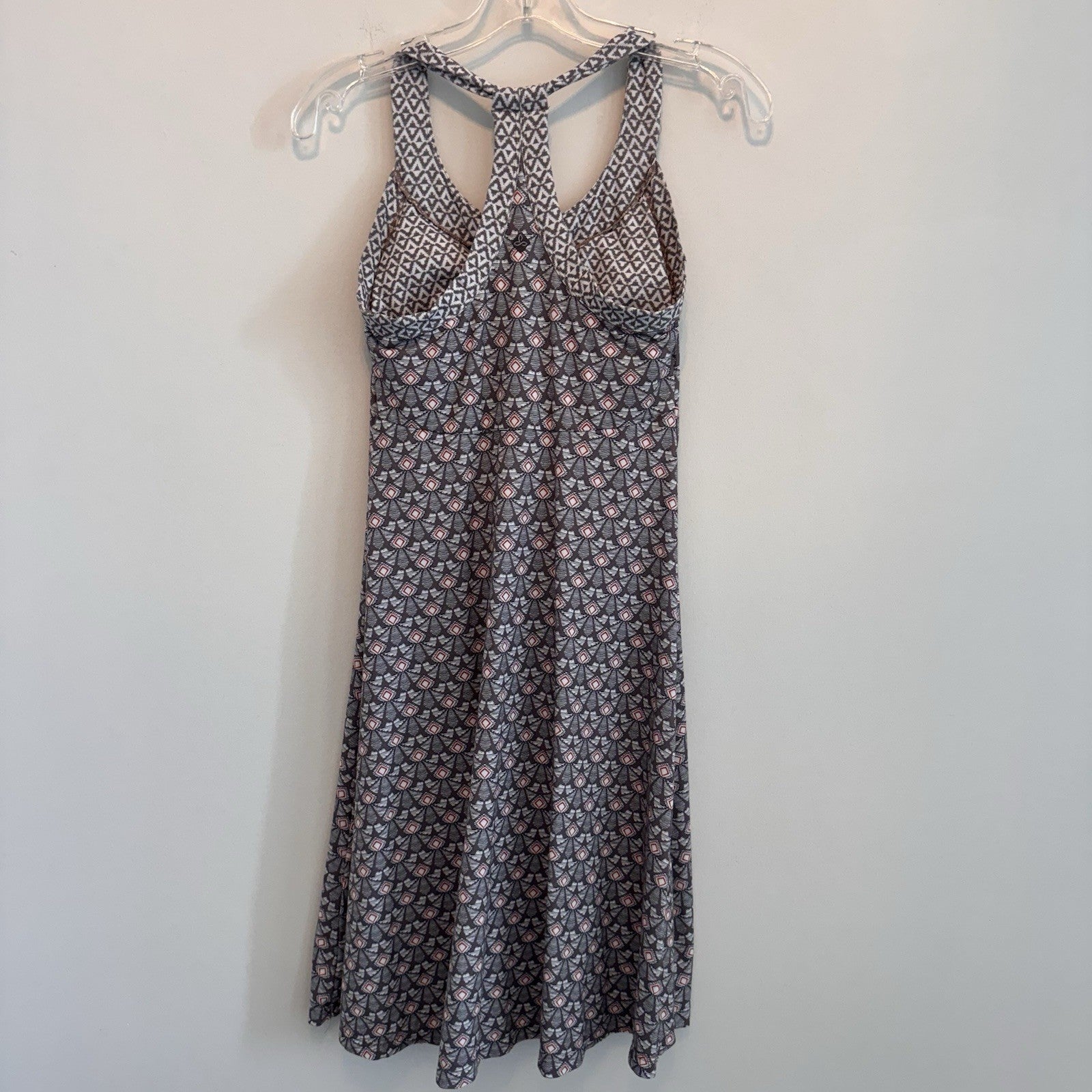 prAna Womens Small Gray Geometric Racerback Athletic Dress Built-in Shelf Bra