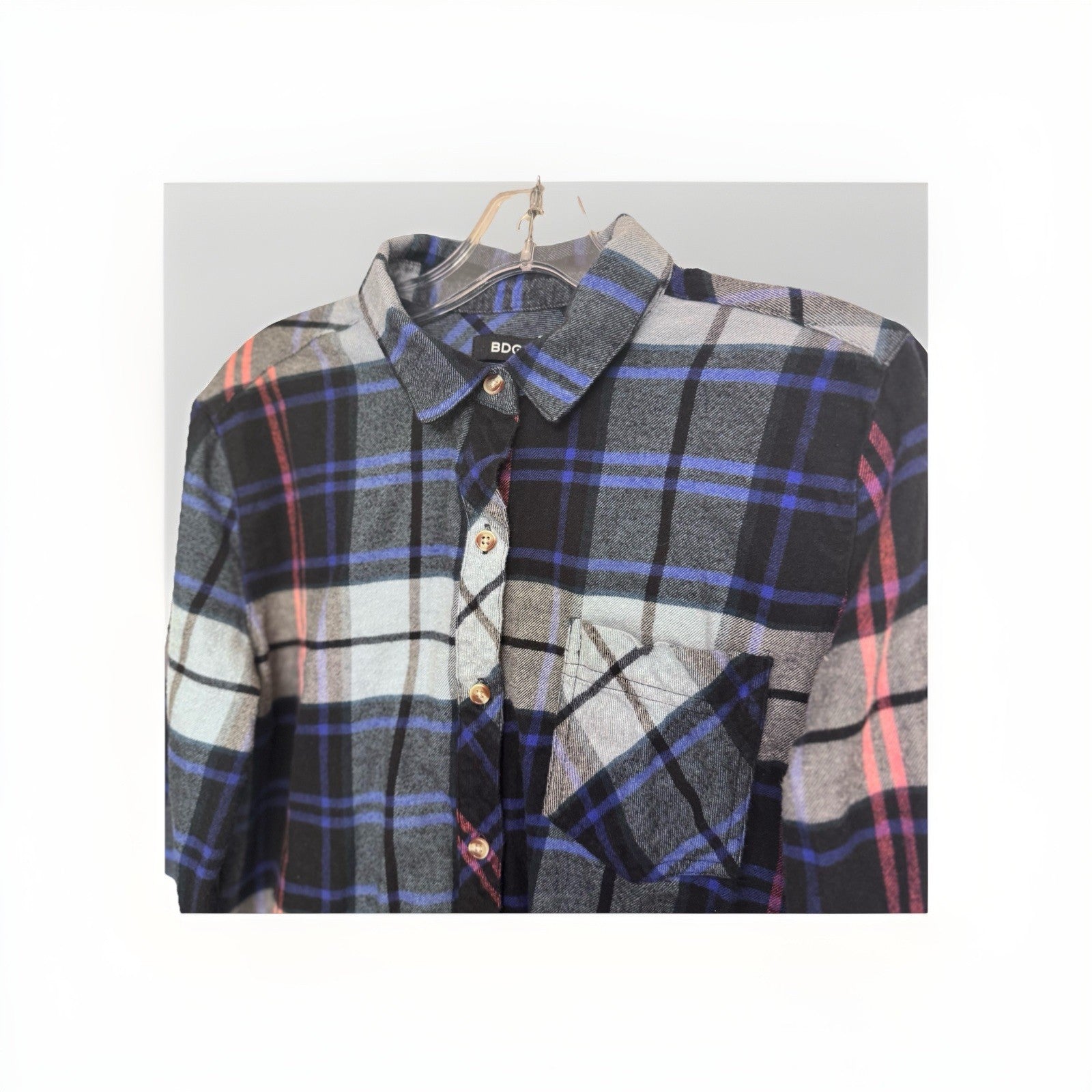 BDG Urban Outfitters Flannel Shirt Plaid Long Sleeve Button-Up Size M