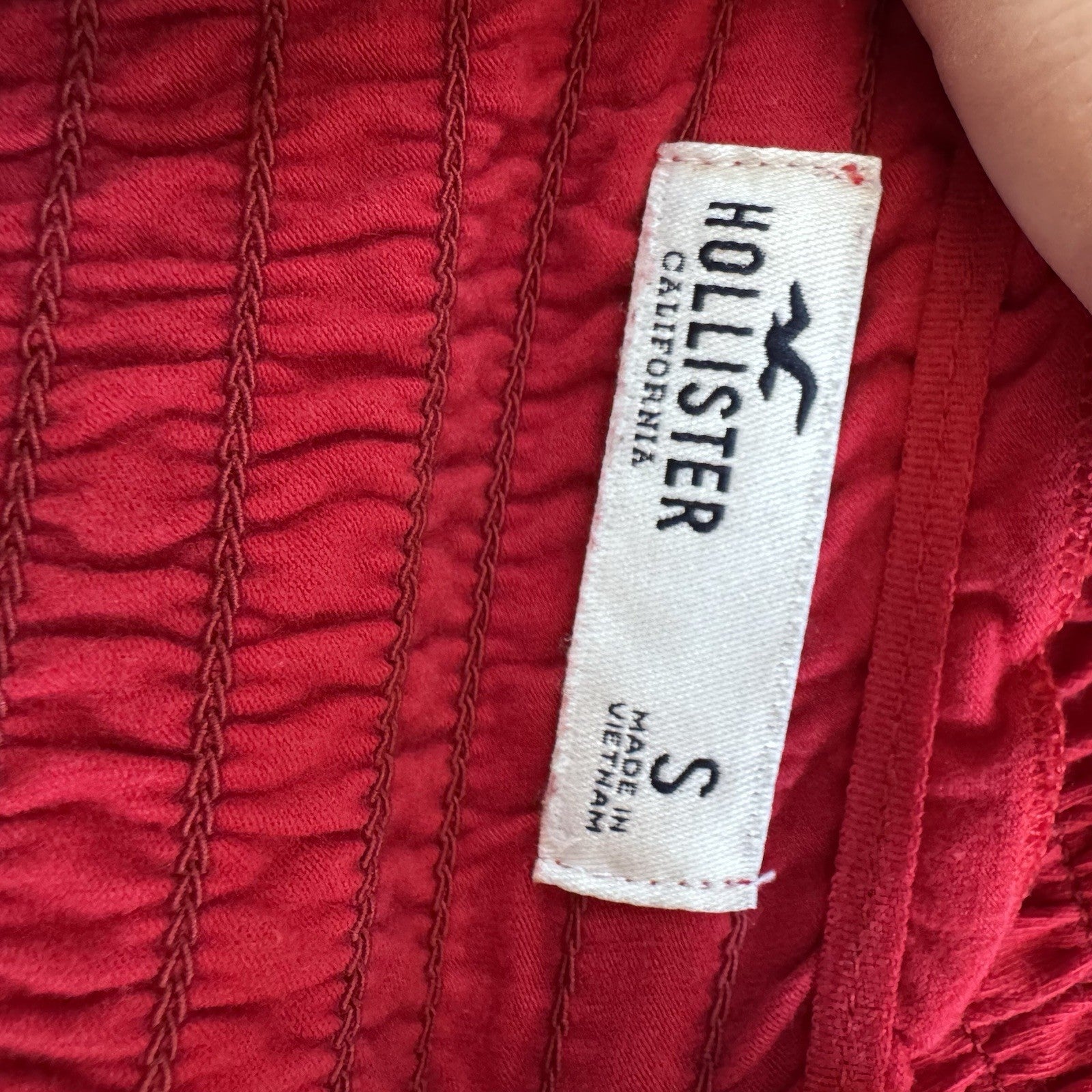 Hollister Red Smocked Crop Top Womens Size S Off Shoulder Ribbed Stretch