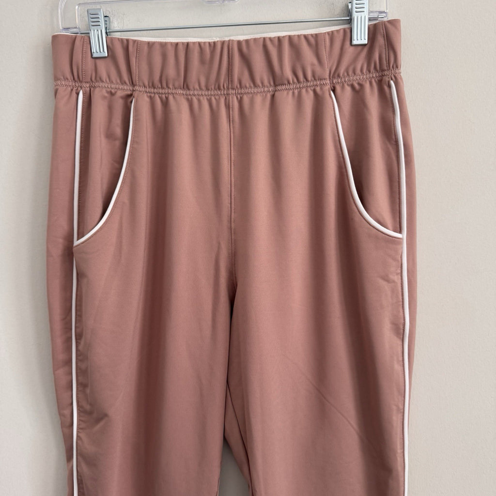 Lot of 3 Gymshark Women’s Medium M Athletic Bundle Scrunch Shorts Joggers Coral
