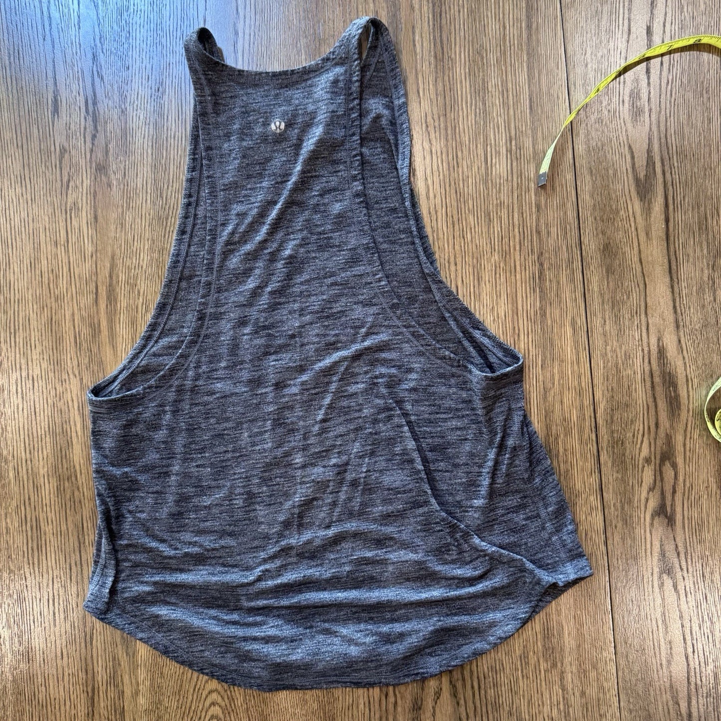 Lululemon Women’s Black Heathered Muscle Tank Top Size M – Loose Fit Gym