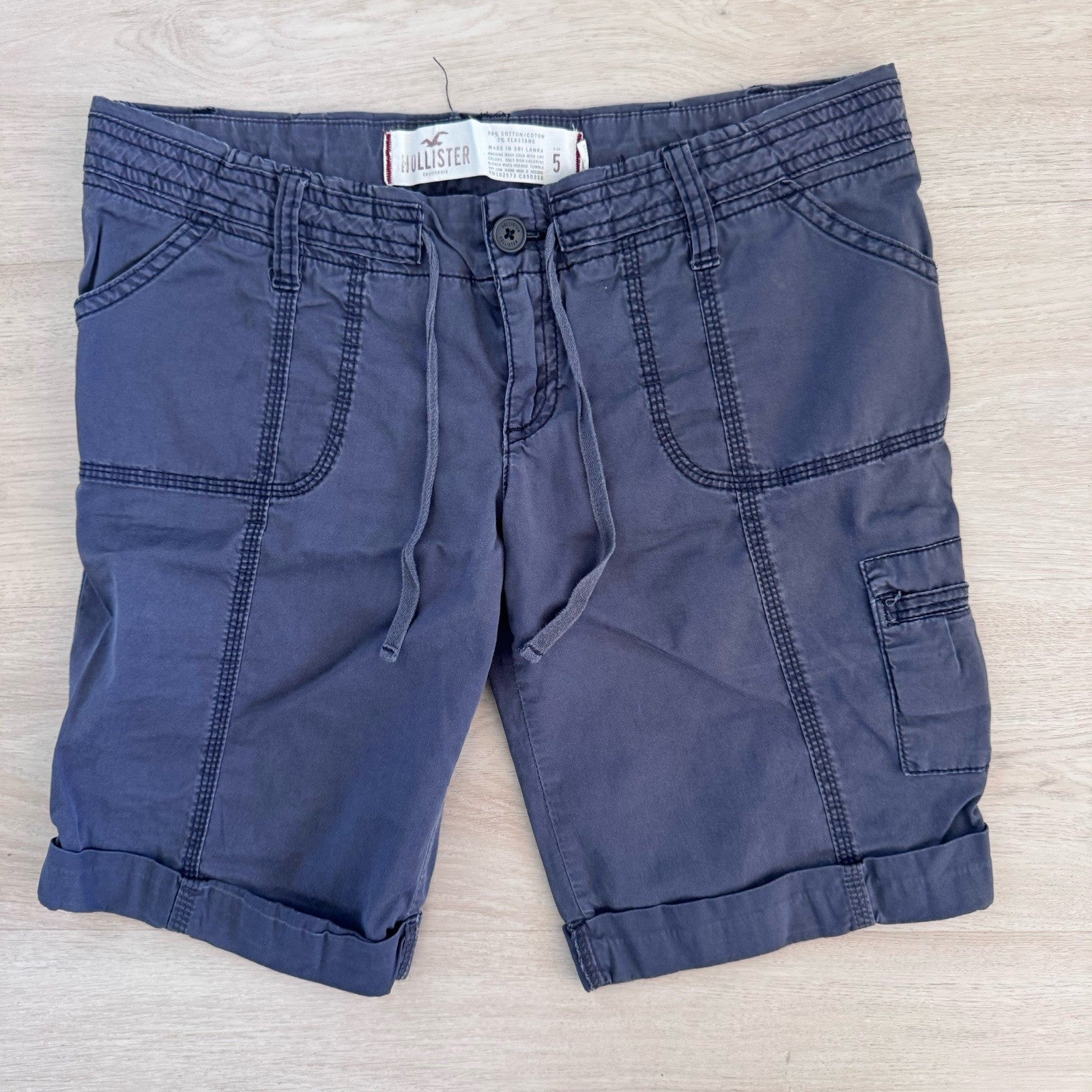 Hollister Vintage 2008 Cargo Shorts Blue Y2K Size 5 Women’s Juniors Bermuda