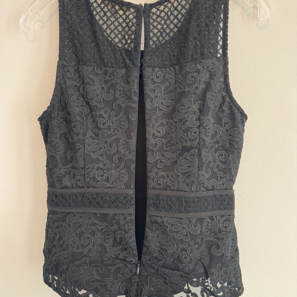 Skies Are Blue Lace Peplum Top Black Sleeveless Blouse Women’s S Boutique 