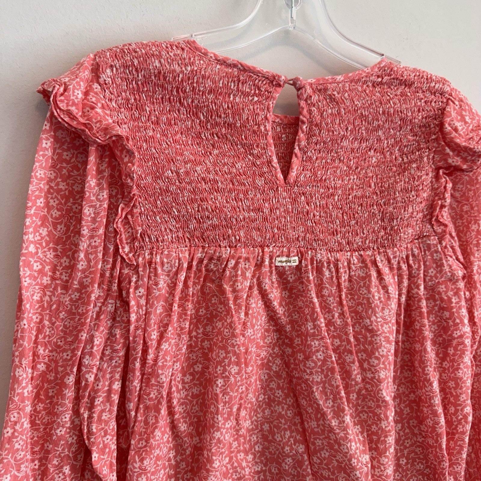 Wrangler Billabong Coral Floral Smocked Blouse S Boho Western Top Women’s