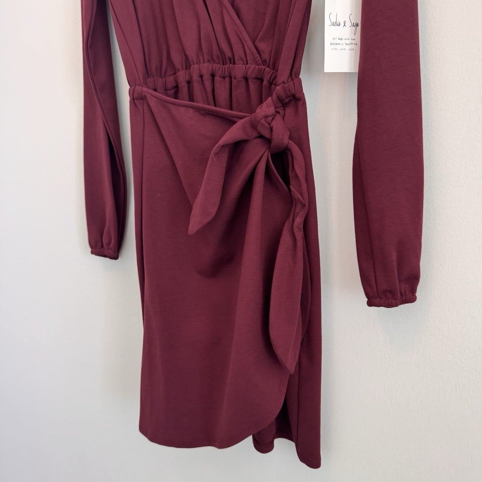 NWT Sadie & Sage Women Small Burgundy Faux Wrap Dress Long Sleeve Boho Boutique