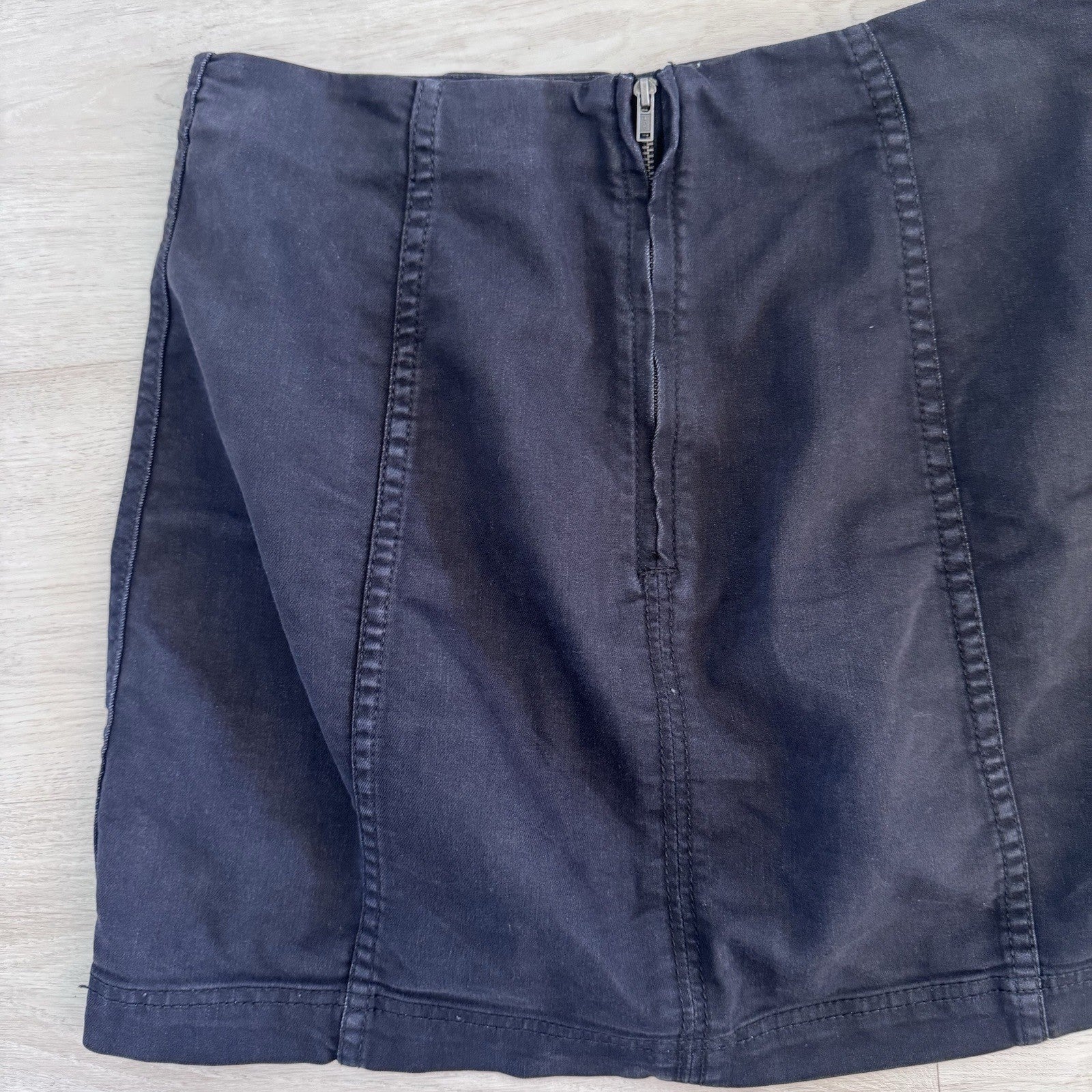 Free People Black Mini Skirt Stretch Fitted Y2K Size 6 
