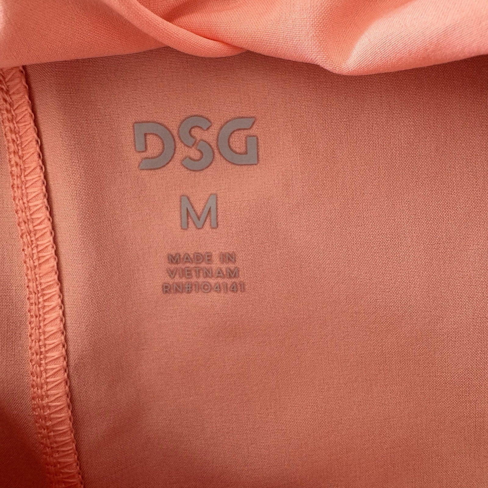 DSG Men's 6" Agility Woven Shorts Size Medium Pink Ray NWT Athletic Running Gym