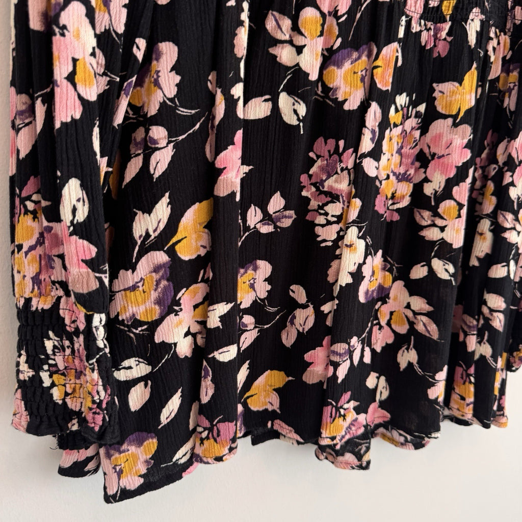 Torrid Floral Babydoll Blouse Size 2 Black Pink Smocked Boho Top Women’s