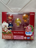 Strawberry Shortcake Berry Besties Micro Dolls Chee Bee Scented New in Box