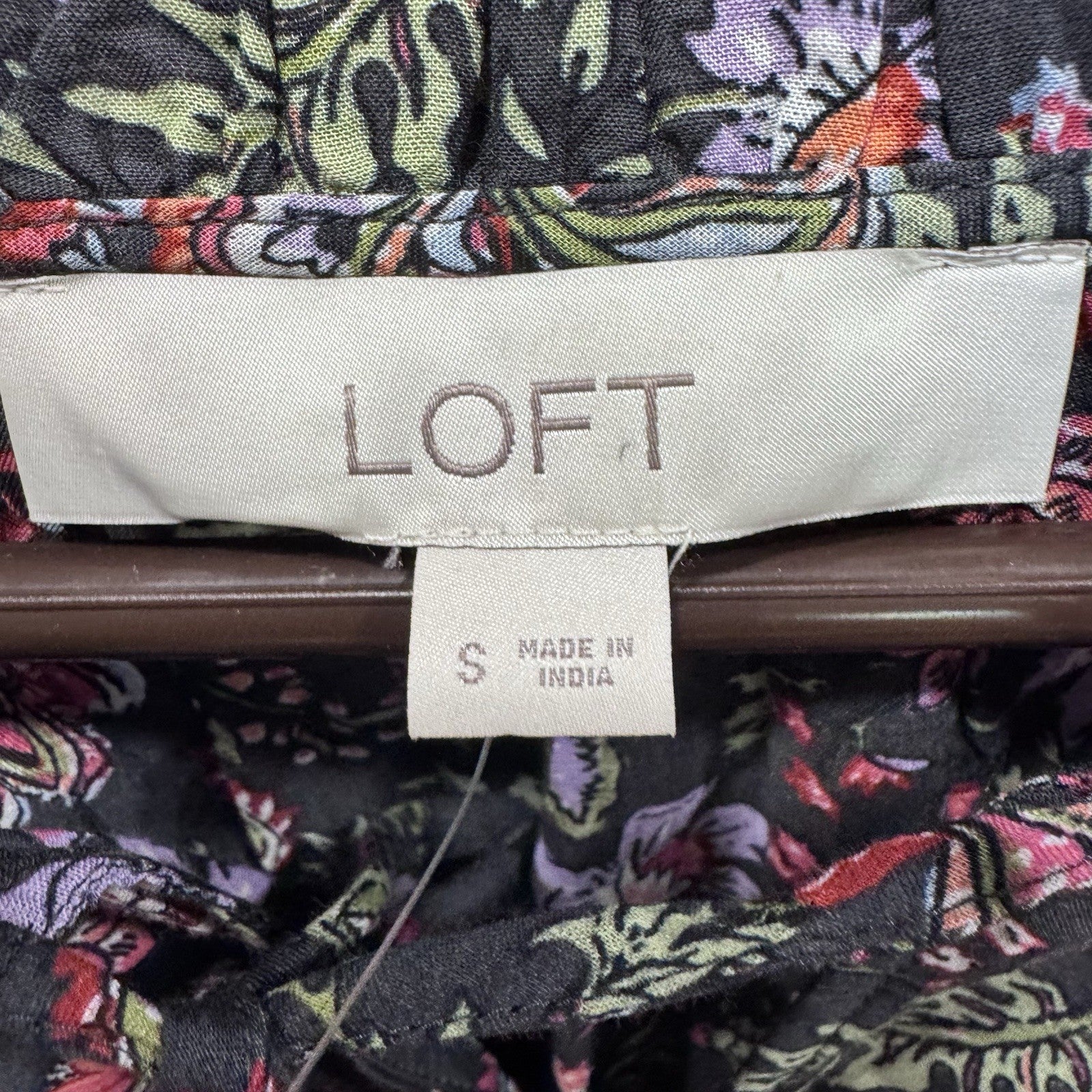 NWT LOFT Women’s Floral Long Sleeve Blouse Size Small Black Pink Green