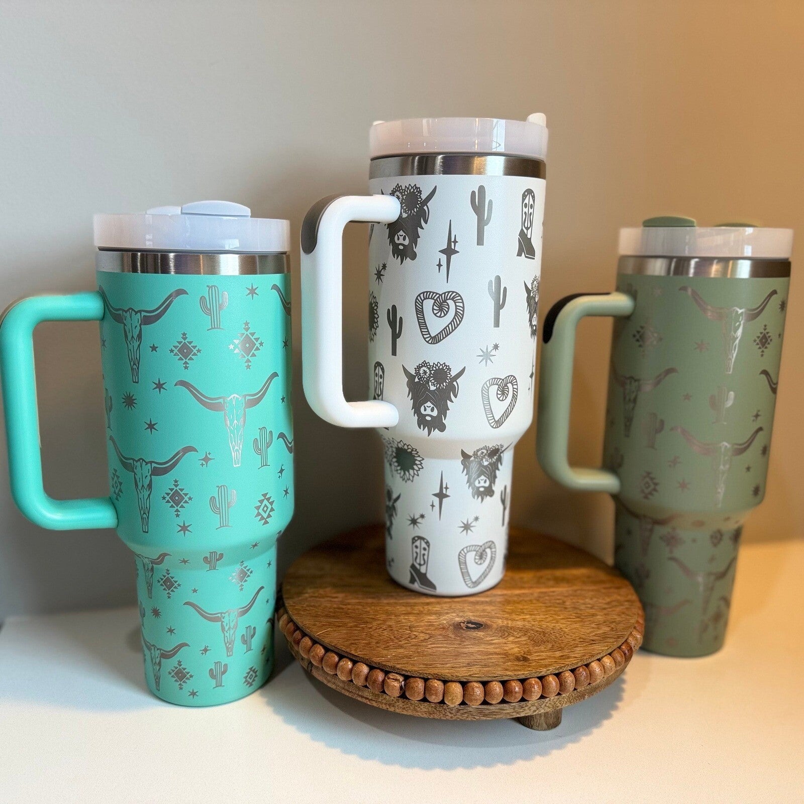 Rugged Charm: Army Green Western Bull Laser-Engraved 40oz Tumbler