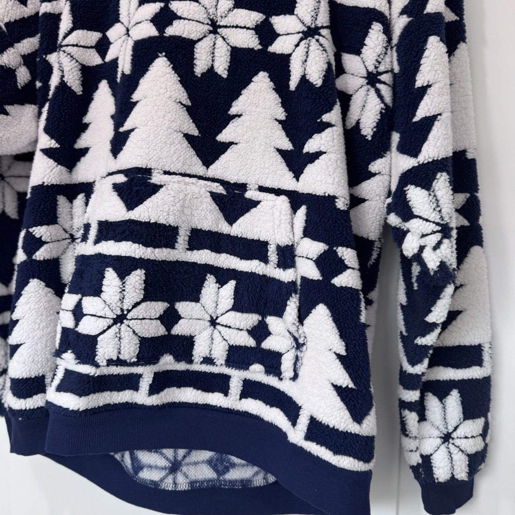 NWT Vera Bradley Jacquard Fleece Hoodie Large Nordic Forest  Sherpa Pullover