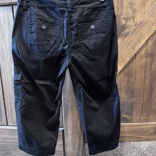 Ann Taylor LOFT Petites Black Cargo Capri Pants Size 2P NWT Utility Pockets Zip 