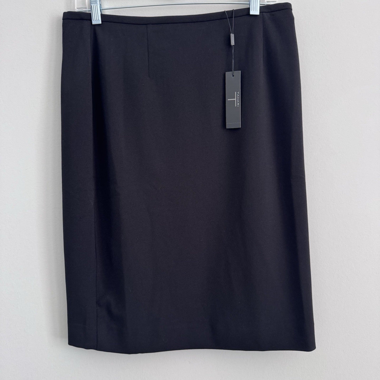 Women’s Tahari Black Pencil Skirt Size 8 NWT Career Classic