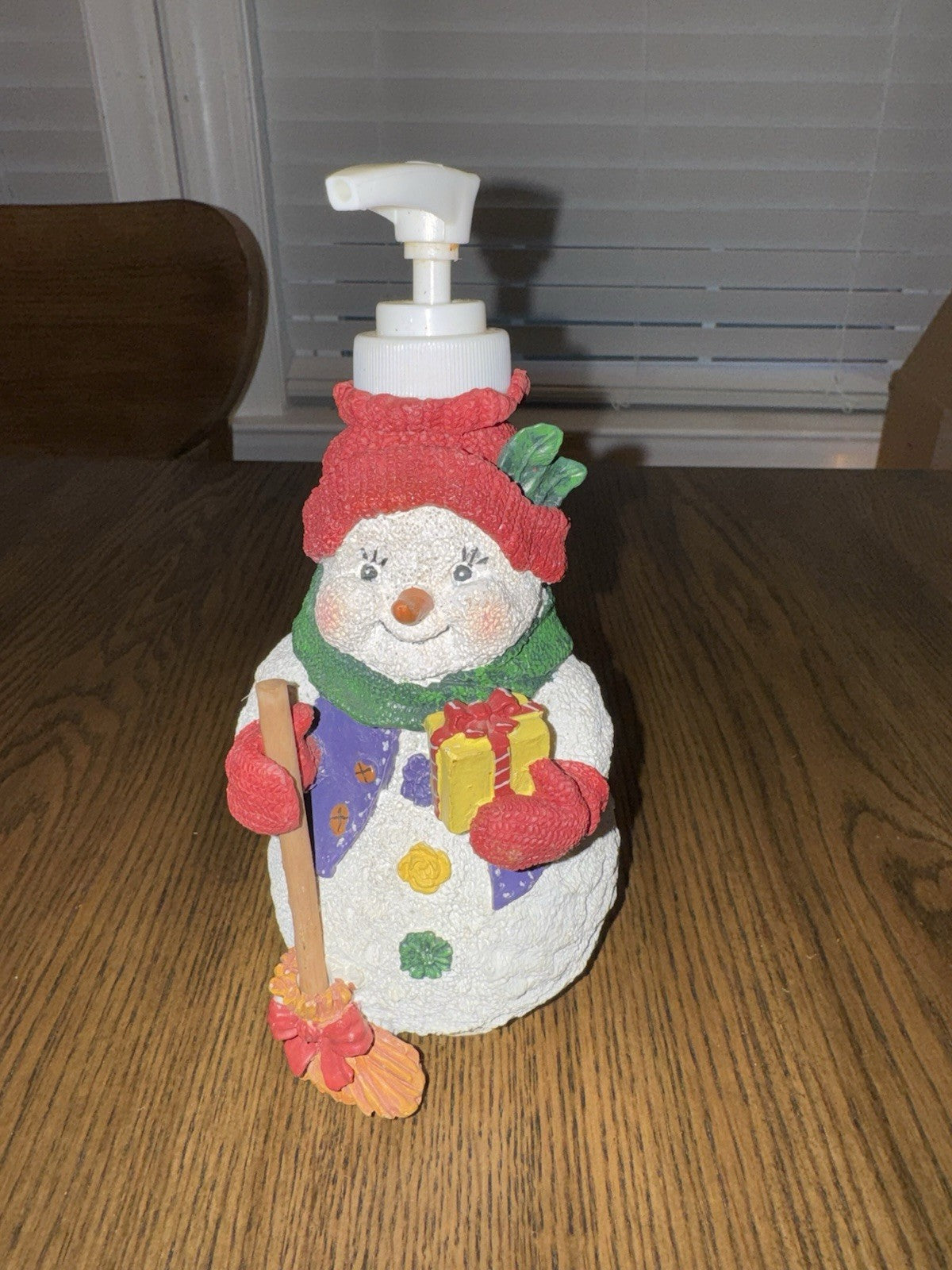 Snowman Soap Dispenser Christmas Holiday Decor Lotion Pump Vintage