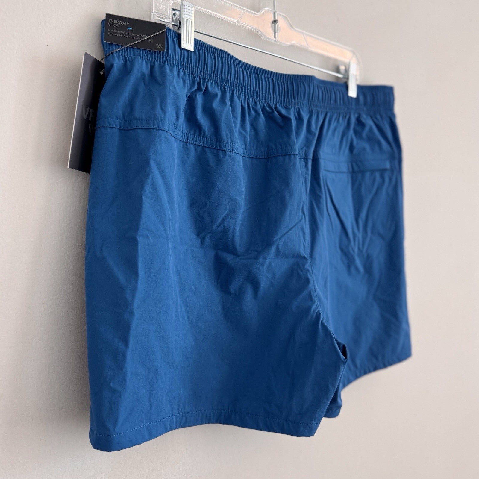 VRST Men's XL 5" Everyday Short Blue Tide NWT Relaxed Fit Athletic Training Gym