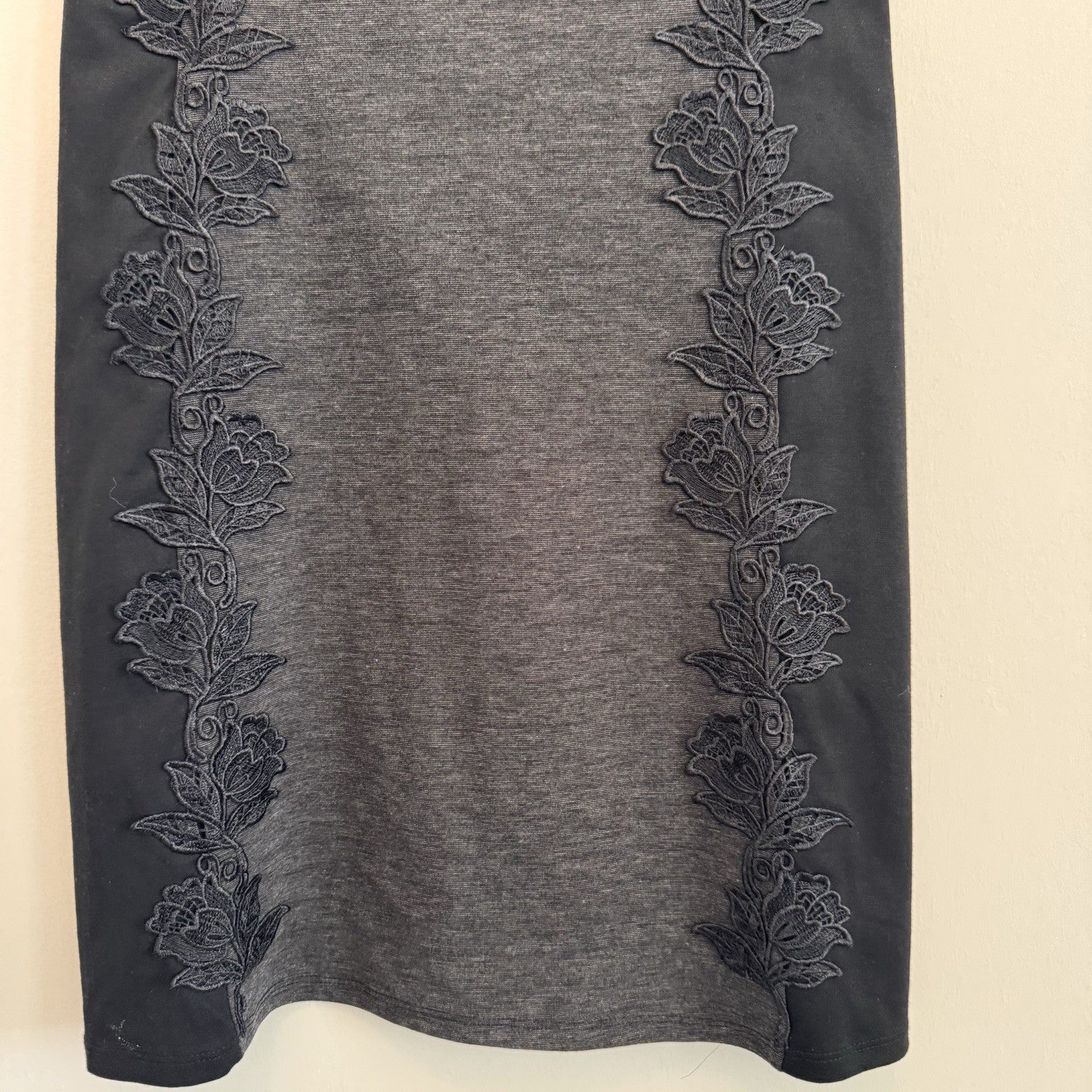 NWT 41 Hawthorn Truly Poppy Becka Lace Trim Sheath Dress Dark Grey Medium
