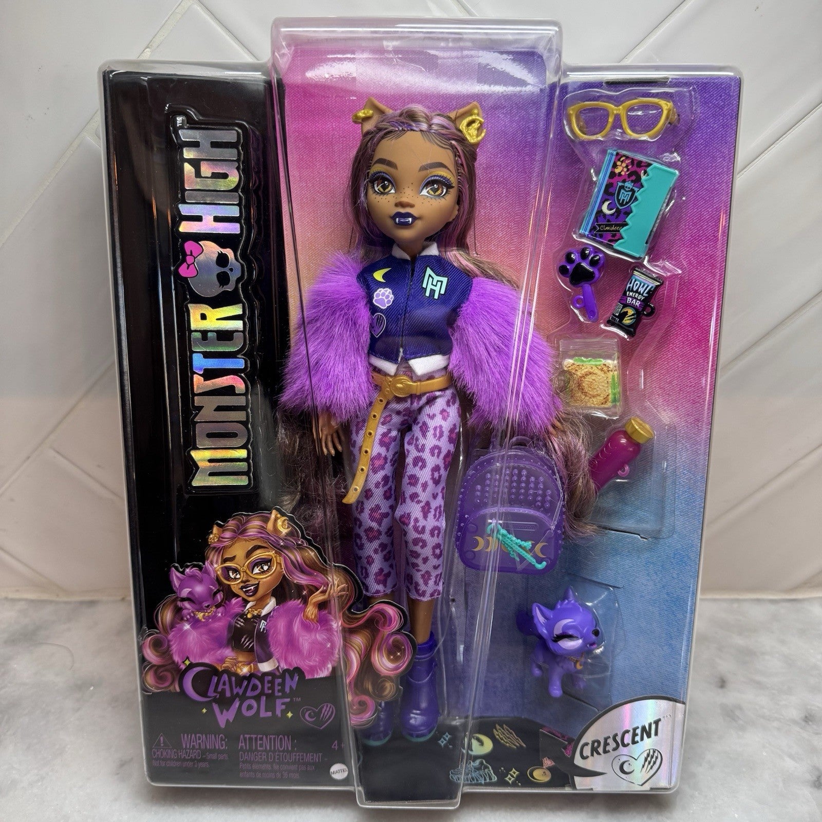 Monster High Clawdeen Wolf G3 Core Refresh Doll W DOLL STAND New NIB