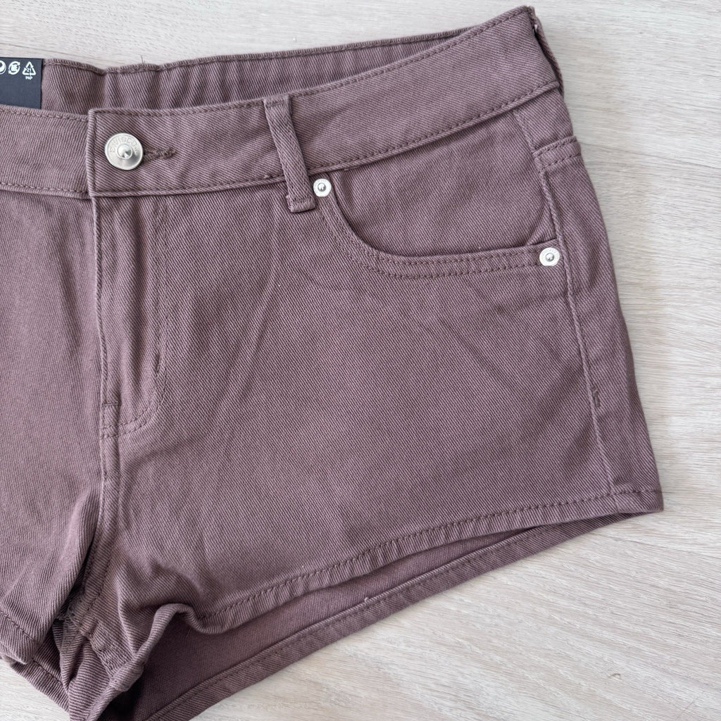 H&M Divided Low Rise Shorts US 8 Mauve Y2K NWT