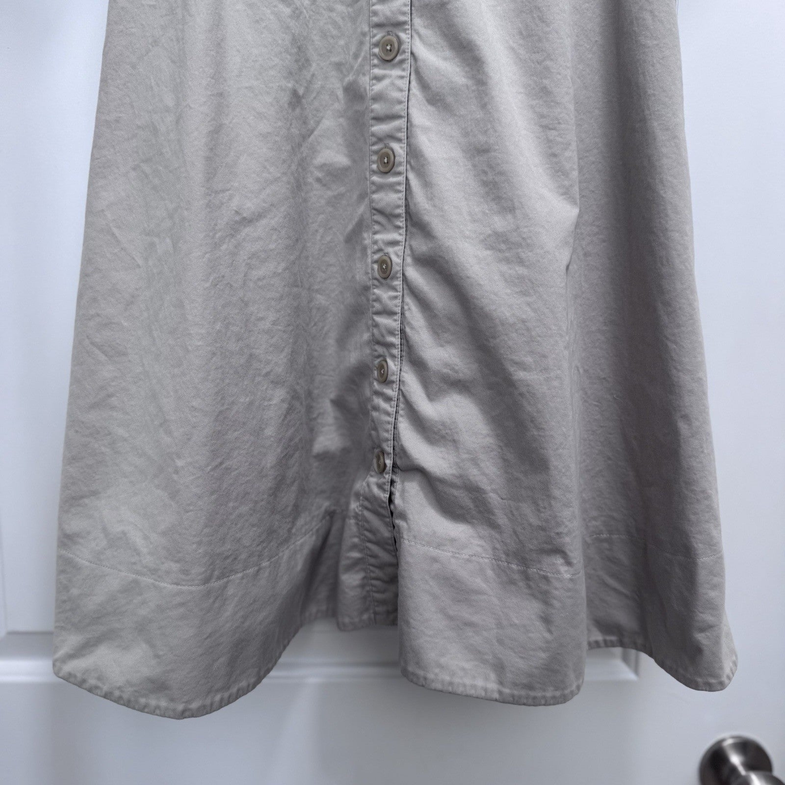 The Limited Women’s Size 8 Button Front Shirt Dress Short Sleeve Taupe Cotton