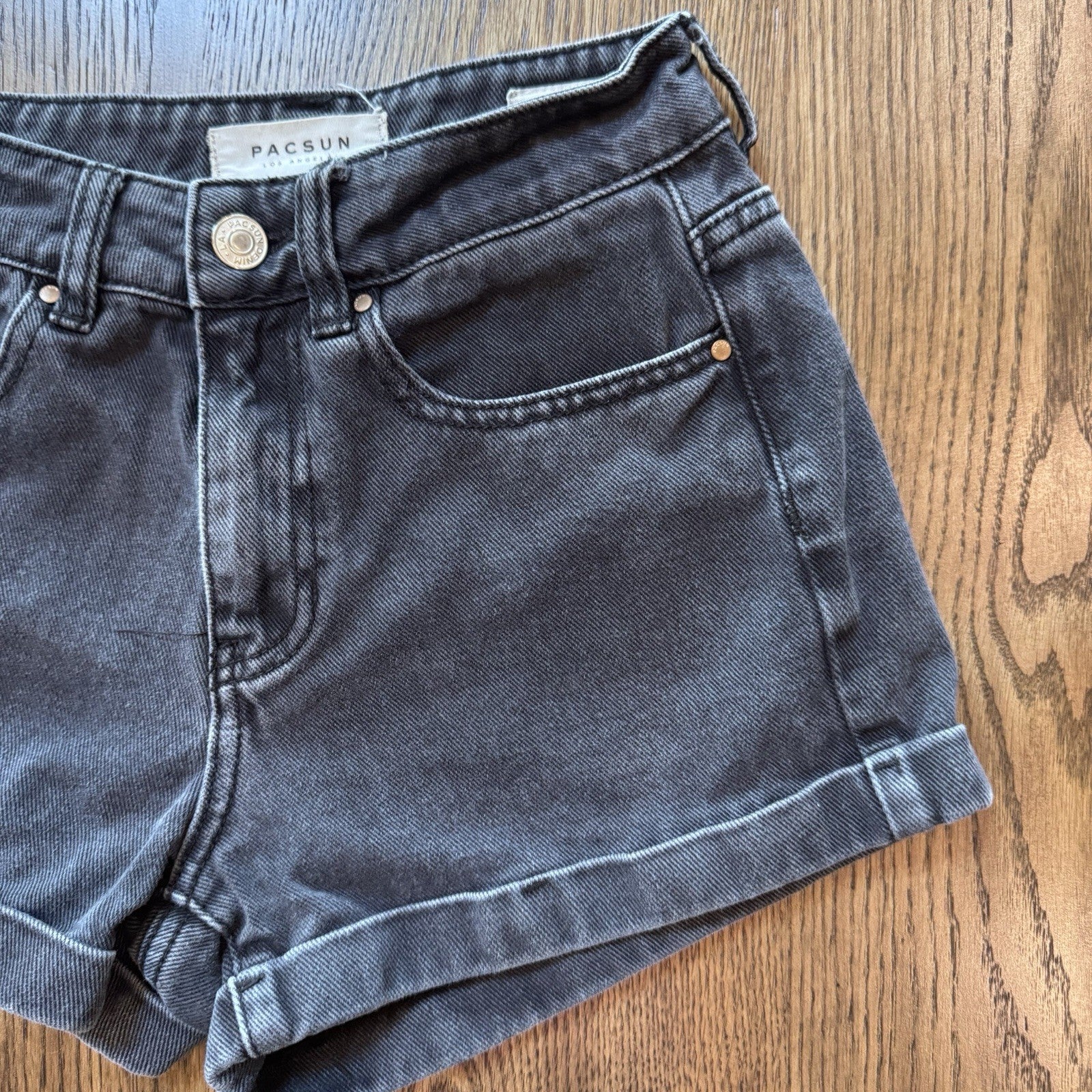 PacSun Women’s Mom Short Black Denim High Rise Shorts Size 22 Distressed xxs