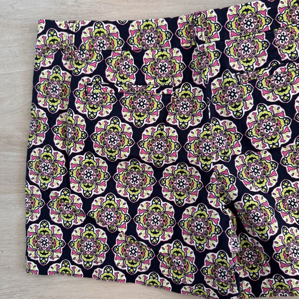 Crown & Ivy Shorts Lot Of 2  Size 14 Geometric & Medallion Print Cotton