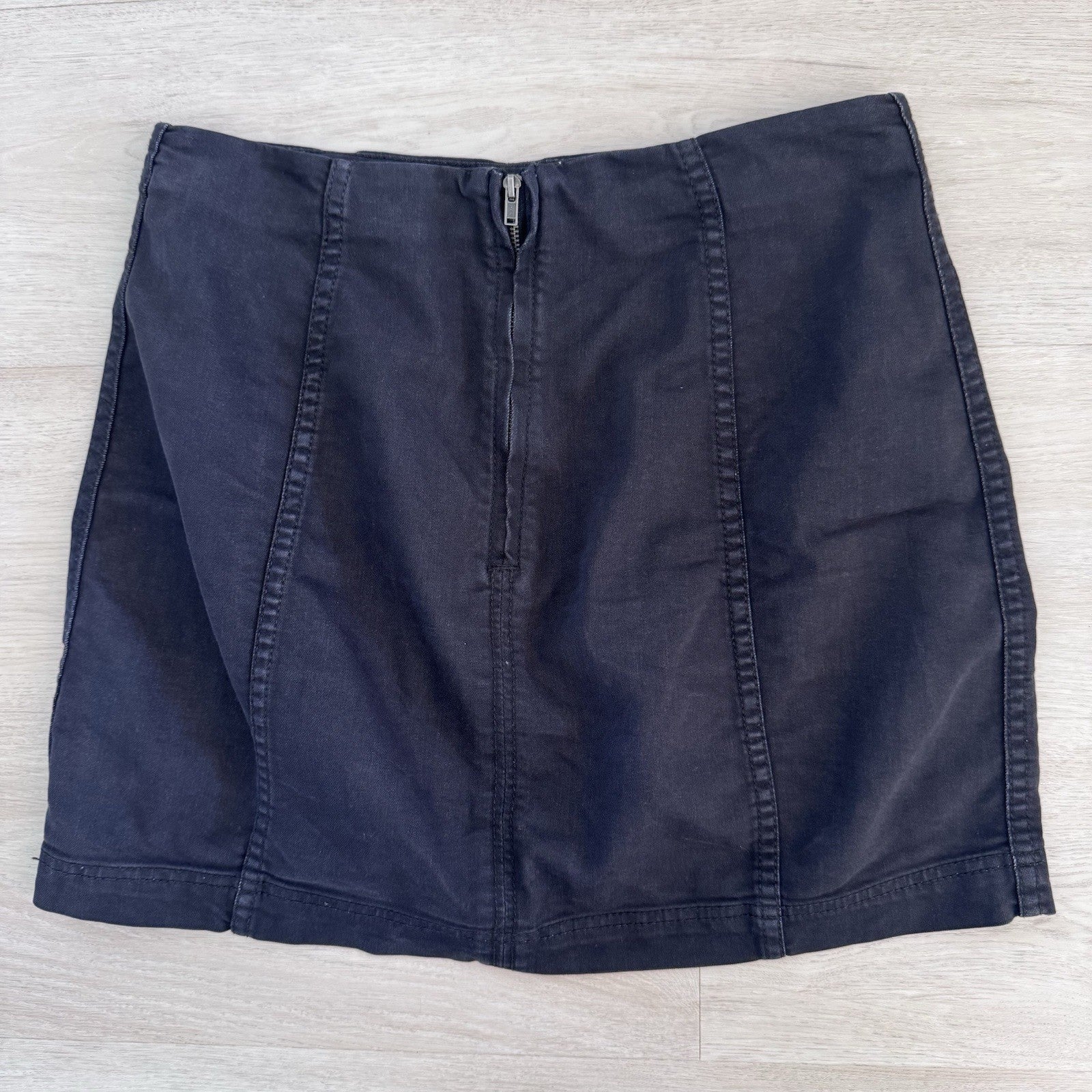 Free People Black Mini Skirt Stretch Fitted Y2K Size 6 