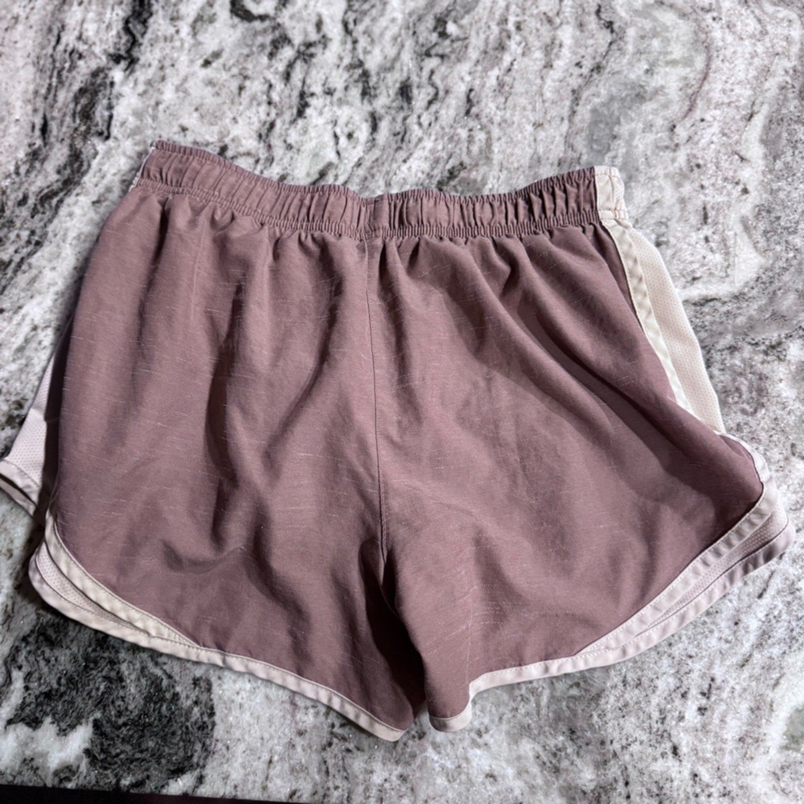 Nike Dri-Fit  Womens Running Activewear Shorts Size M Dusty Pink