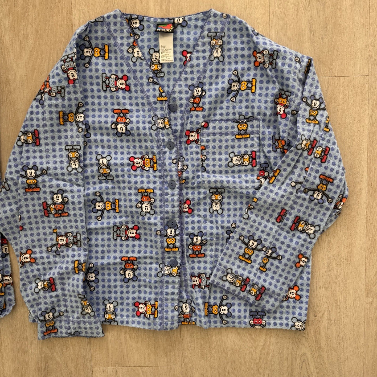 Vintage Mickey Mouse Pajama Set L Disney Flannel Sleepwear Y2K Lounge Set