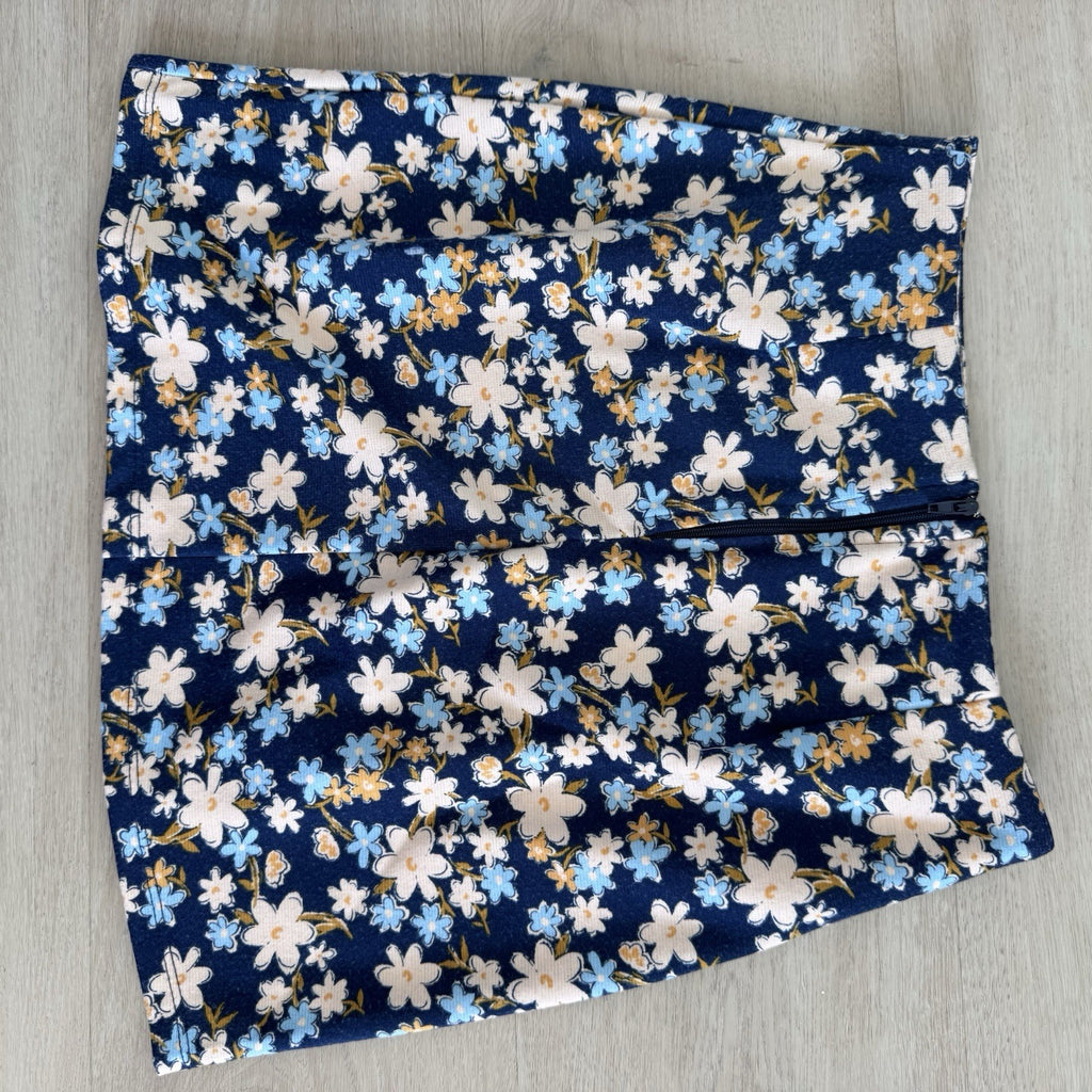Altar’d State Blue Floral Mini Skirt XS Back Zip