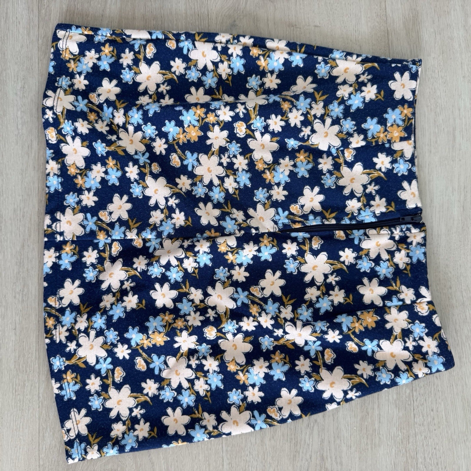 Altar’d State Blue Floral Mini Skirt XS Back Zip