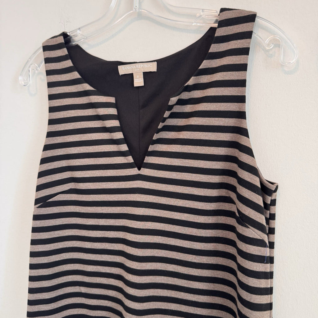 Banana Republic Dress Womens Small Striped V-Neck Sleeveless Lined Stretch Knit