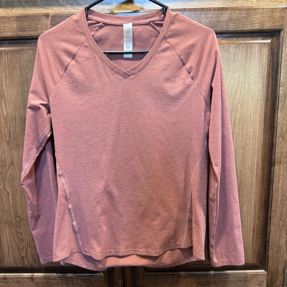 Pink Fitted Long Sleeve T-Shirt with V-Neck