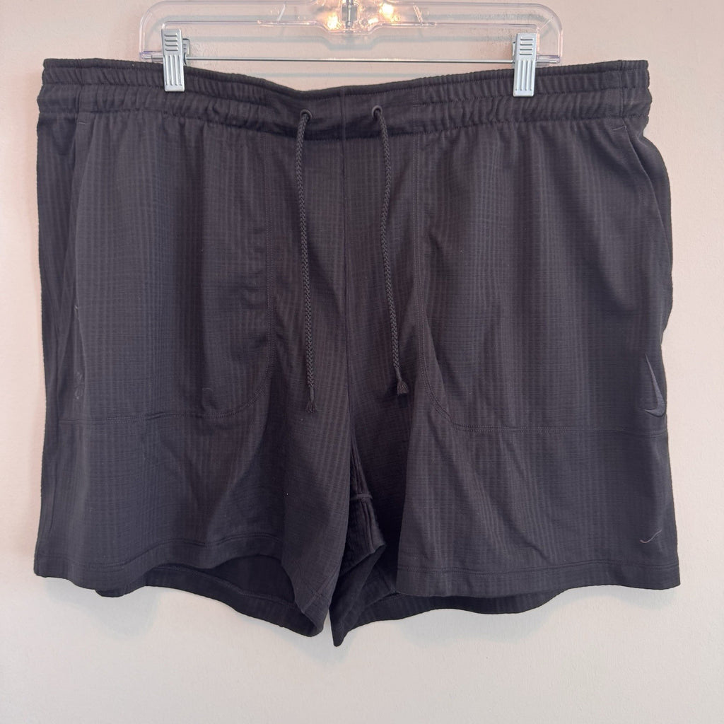 Nike Yoga Men's Dri-FIT 5" Unlined Shorts FB7786-010 Black Size XXL