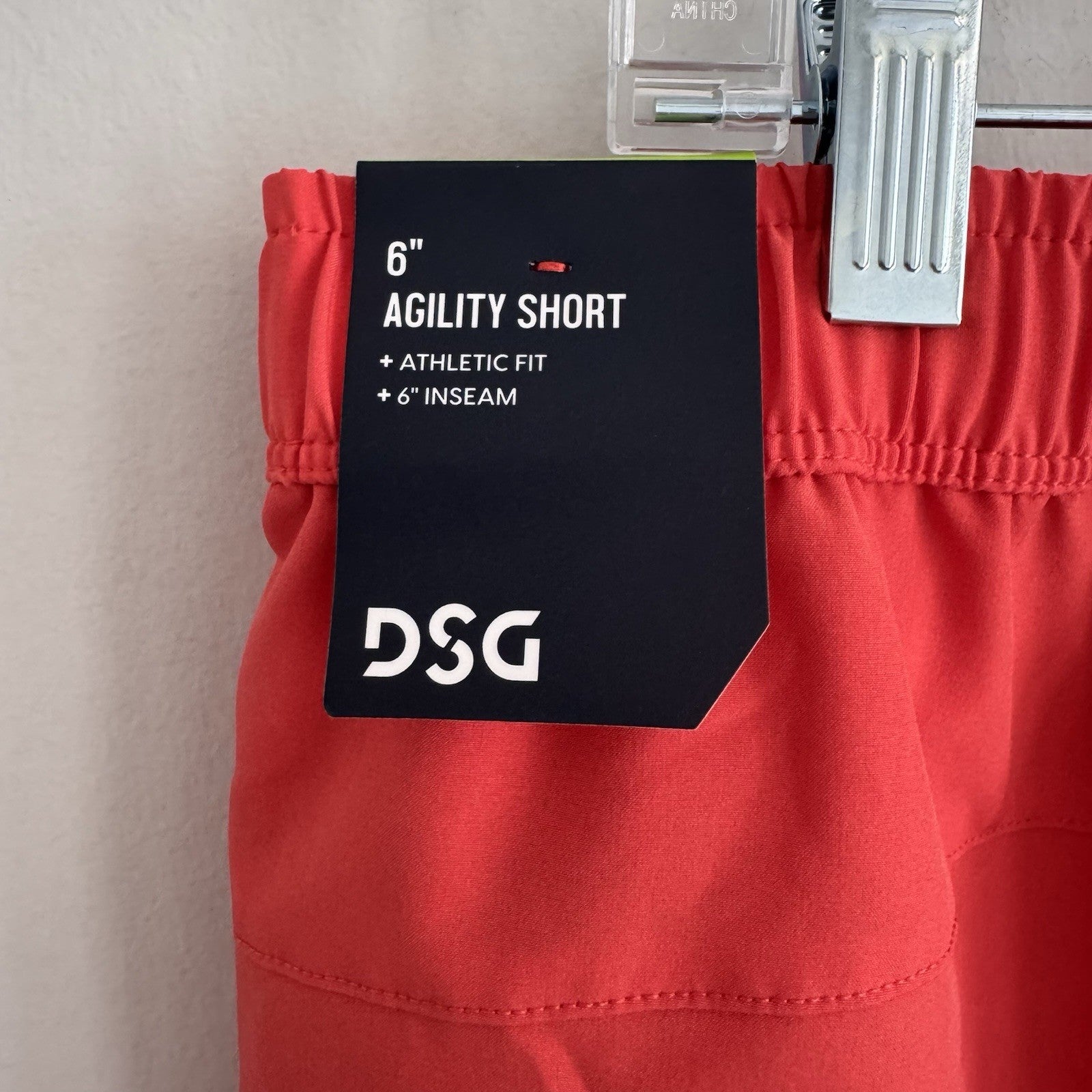 DSG Men's XL 6" Agility Woven Short Red Sun NWT Athletic Gym Running Training