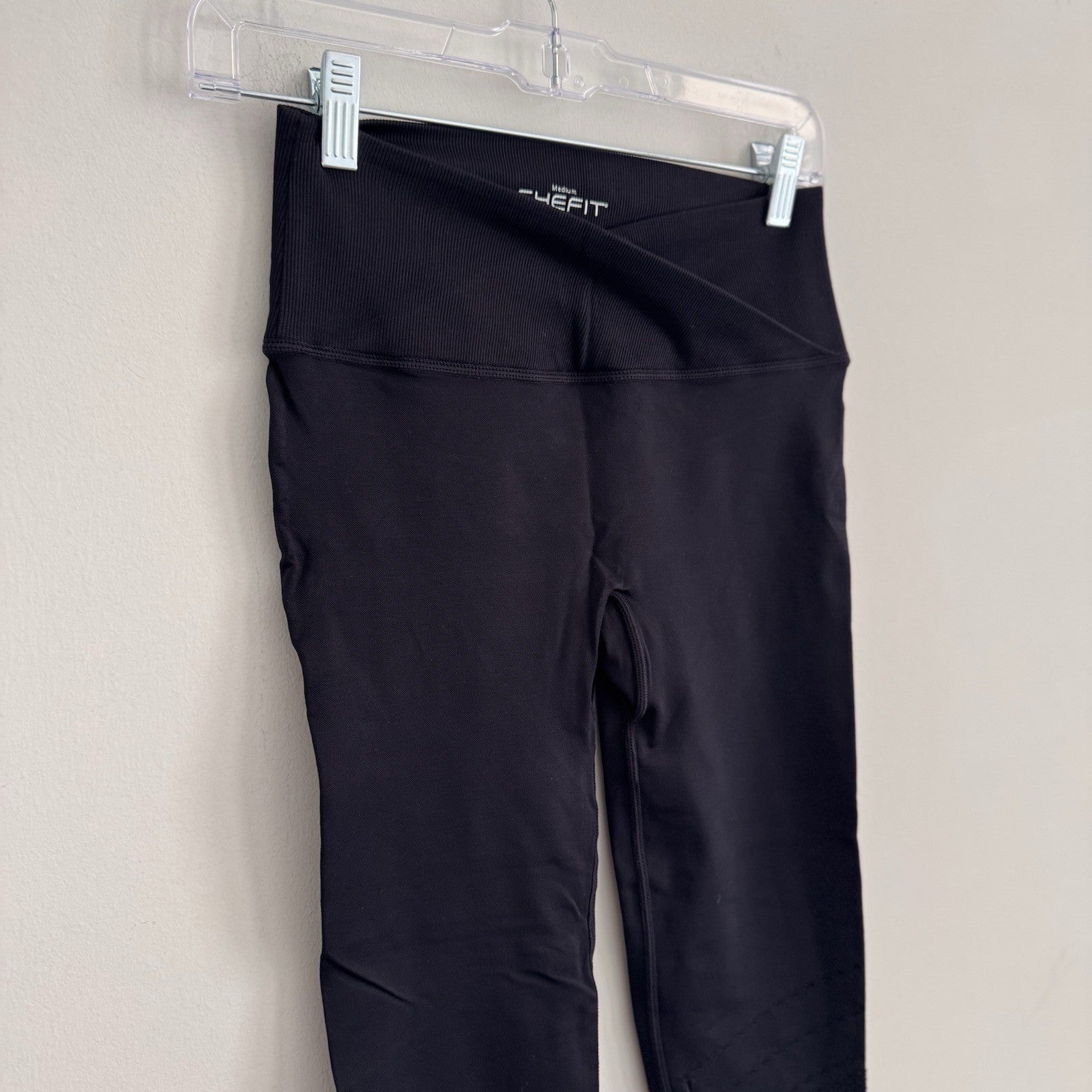 SHEFIT Boss Seamless Leggings Medium M Black High Waisted Compression Yoga Pants