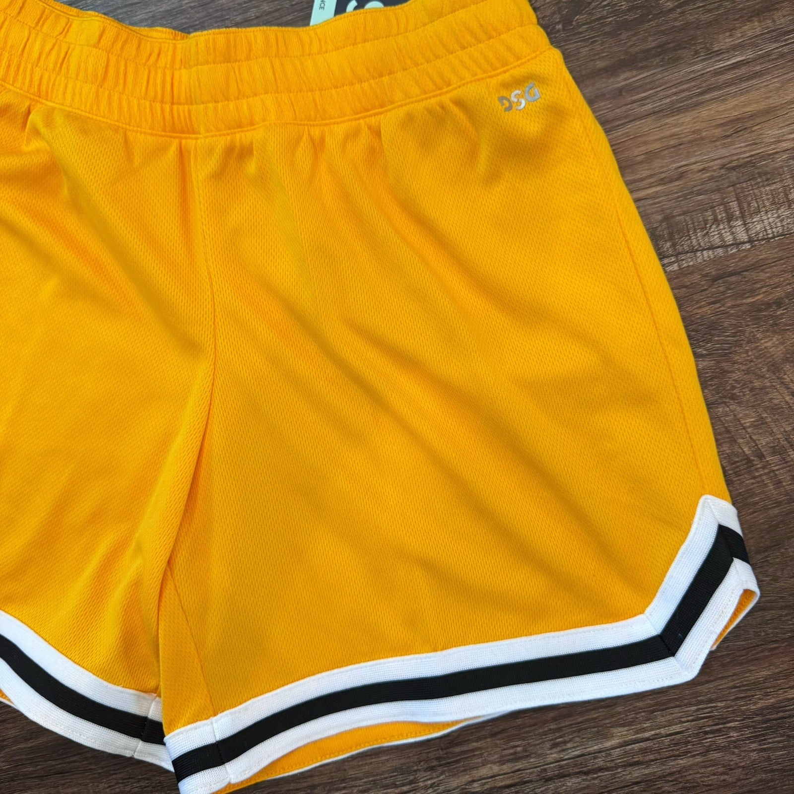 DSG Girls Mesh Shorts Size S Gold Black University Gold NWT Mid Rise MSRP $20