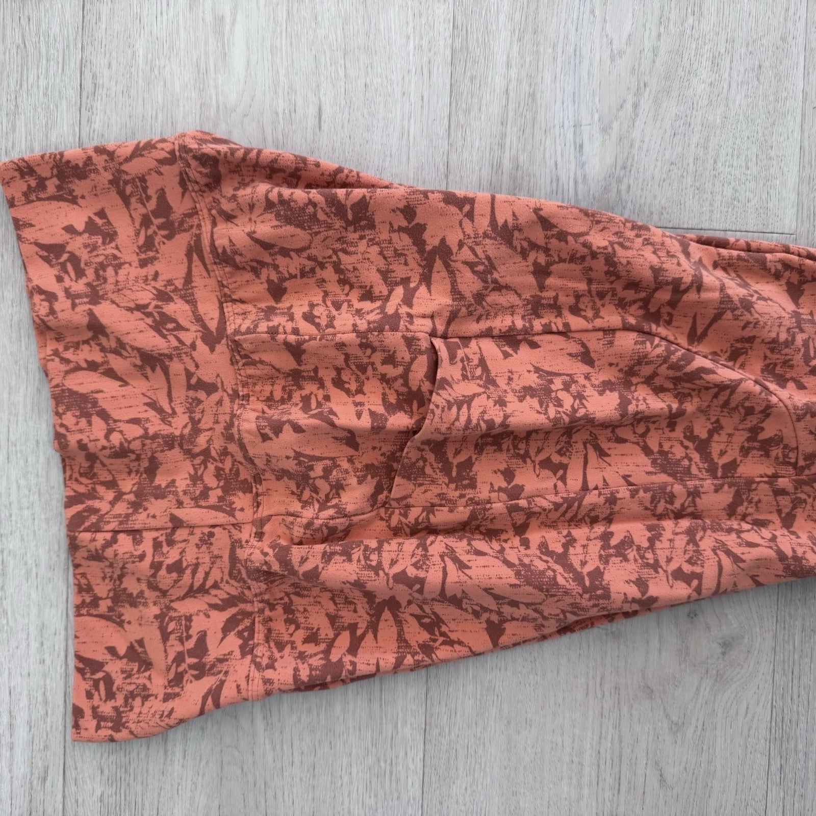 REI Leggings Womens Small Orange Floral Take Your Time 7/8 Length Athleisure