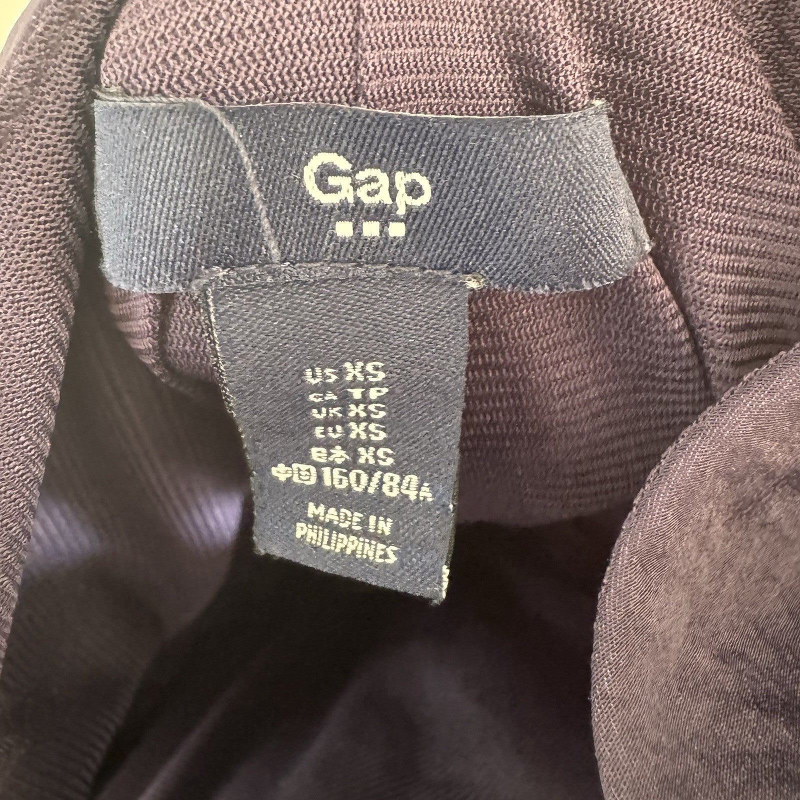 GAP Women's XS Blackberry Purple Pleated Sleeveless Maxi Dress Side Slits Plum