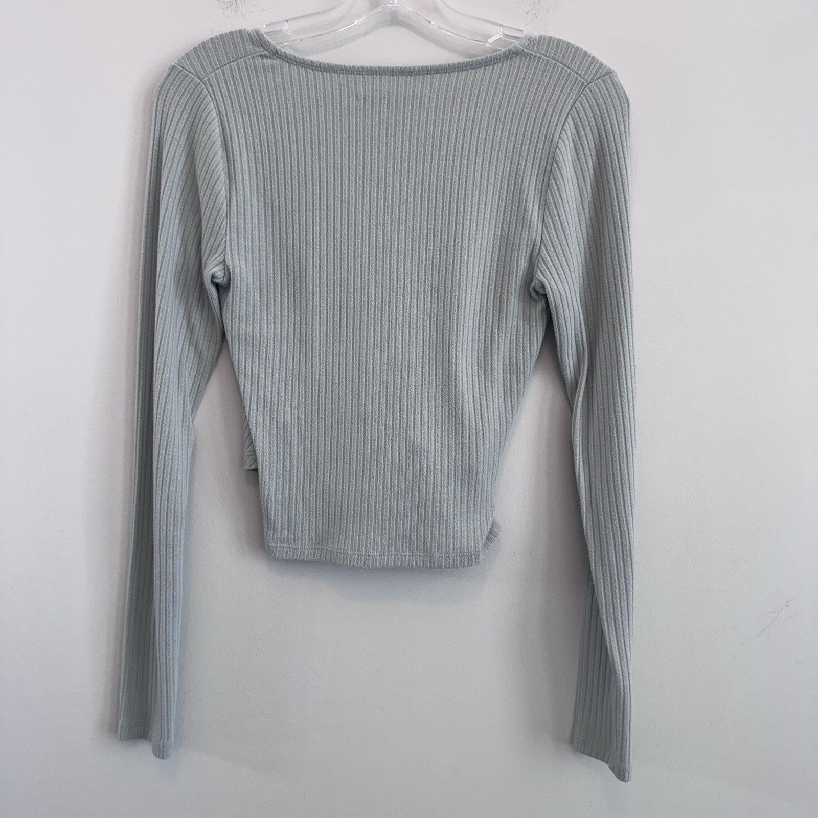 Abercrombie & Fitch Gray Ribbed Wrap Crop Top Long Sleeve Size S