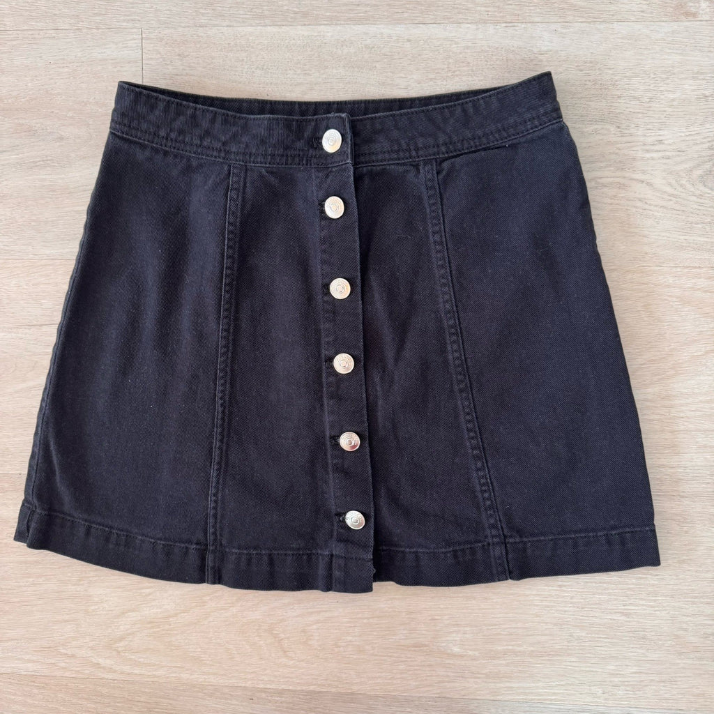 H&M Women’s Divided Black Button Front Mini Skirt Size 4 Y2K 90s